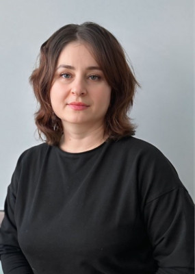 Воспитатель Алероева Лариса Эльмурзаевна Воспитатель Алероева Лариса Эльмурзаевна